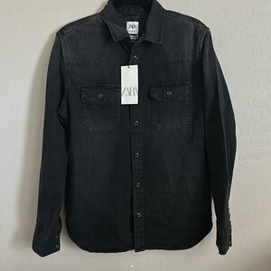 ZARA Denim button up shirt Medium Relaxed Fit
